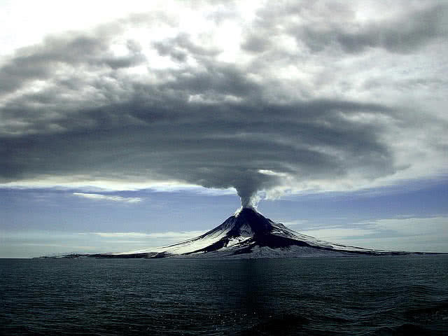 volcano erupting